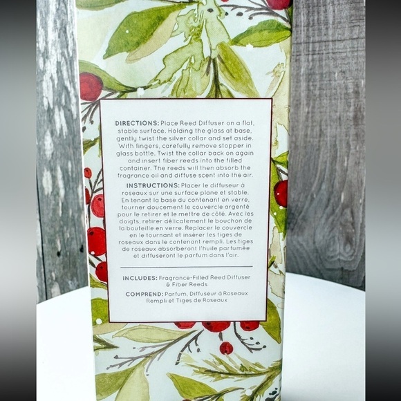 Greenleaf Merry Memories Reed Diffuser - Picture 5 of 5